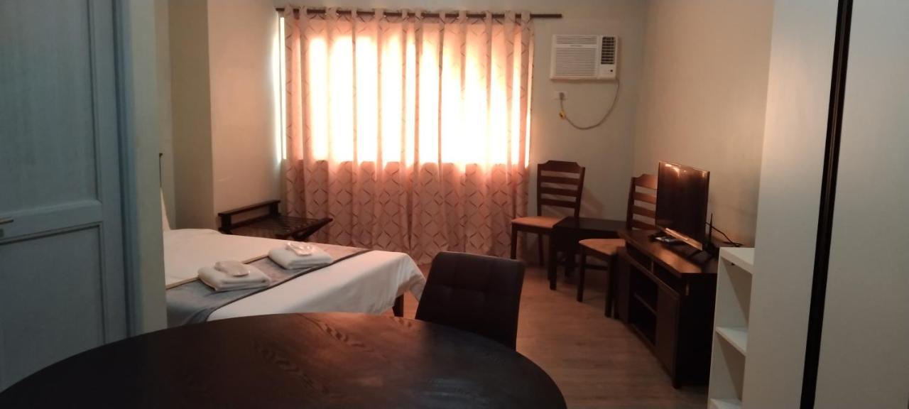 White Knight Hotel Saint Anne มะนิลา ภายนอก รูปภาพ
